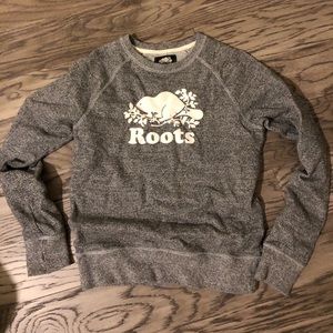 roots sweater